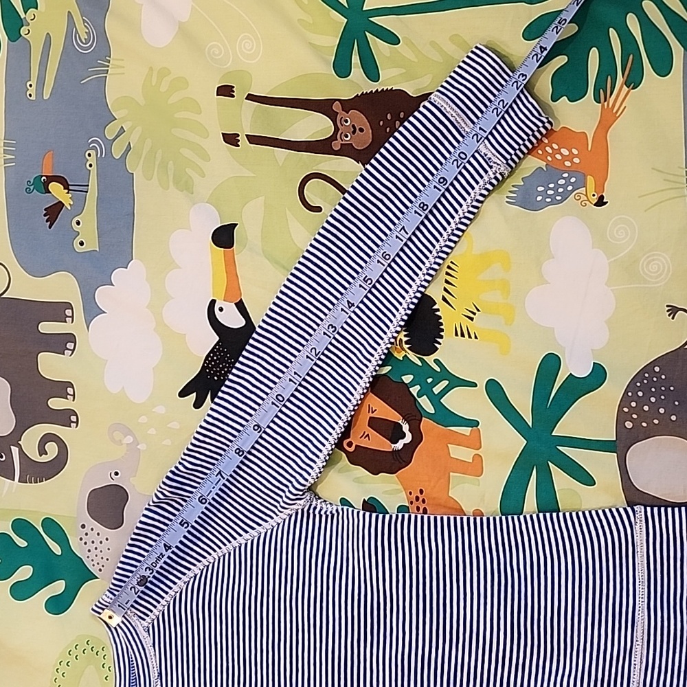 2 reversible Boden long sleeve tops - Picture 3 of 10